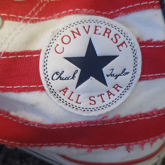 Converse Unisex Red and Blue Star High-Tops - Picture 6 of 7